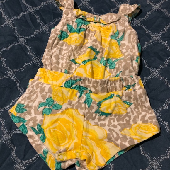 Golf Happy Baby Other - Golf Happy Baby Ruffle Sleeve Romper